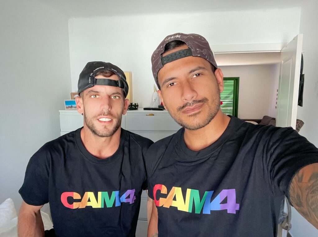 pareja gay webcam españoles